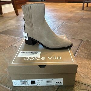 Dolce Vita Linny H20 NWT